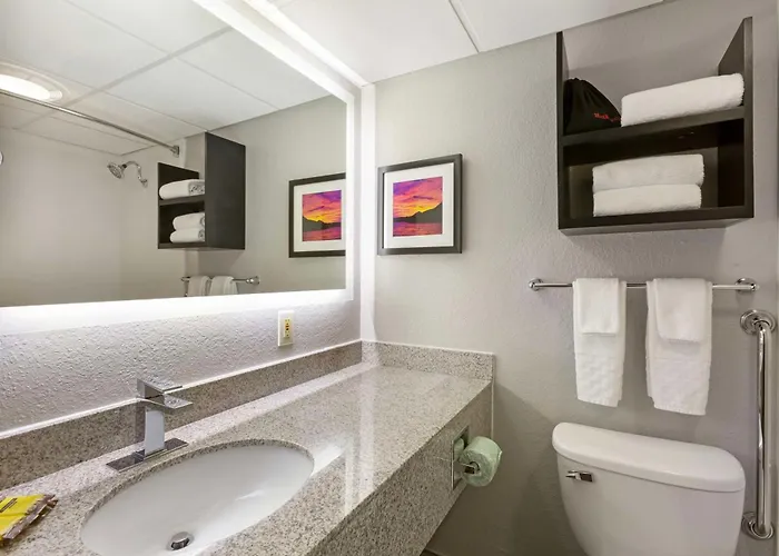 Western Sun Canyon Hotel 3*