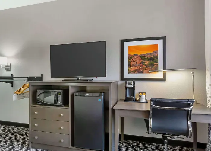 Western Sun Canyon Hotel 3*